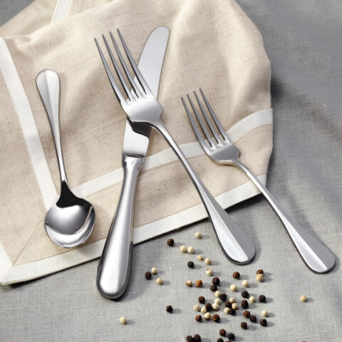 Corby-Hall-Flatware-Baguette